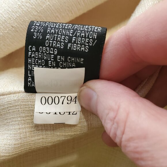 Kasper 3-piece skirt suit set. Gorgeous shimmering ivory tweed fabric! - Picture 3 of 13